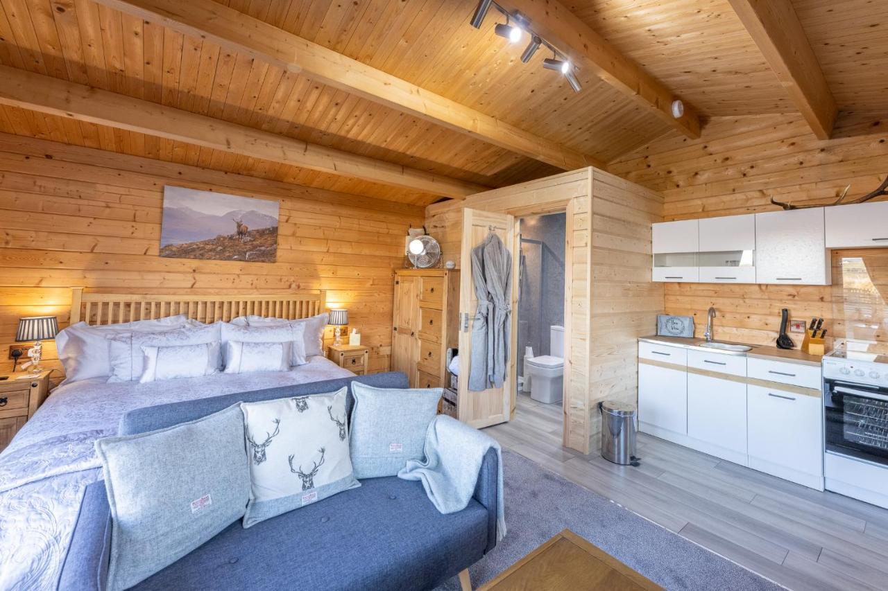 Benview Bed And Breakfast & Luxury Lodge, Isle Of North Uist Paible Exteriör bild