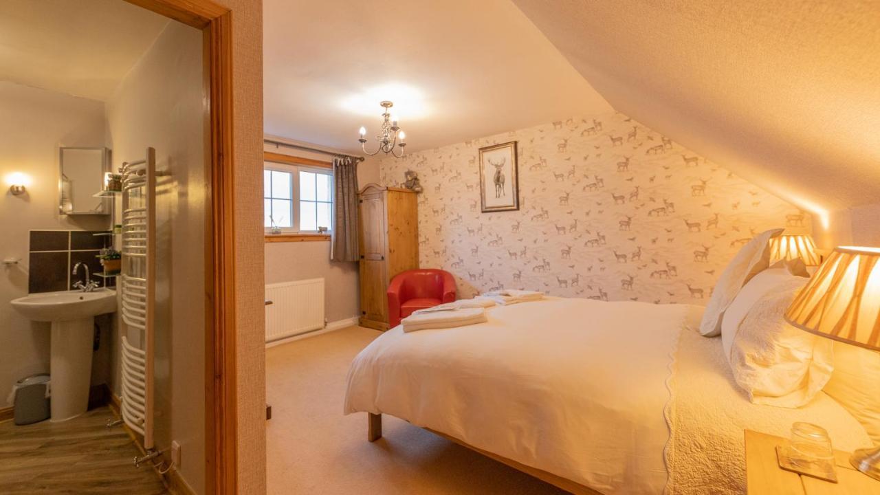Benview Bed And Breakfast & Luxury Lodge, Isle Of North Uist Paible Exteriör bild